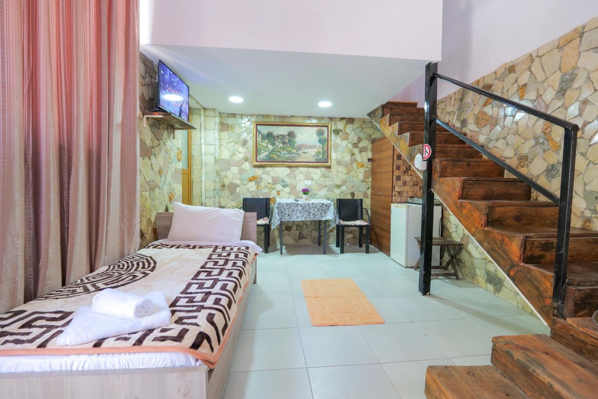 Garden Villa Lake Side & Glamping Ksamil Dış mekan fotoğraf