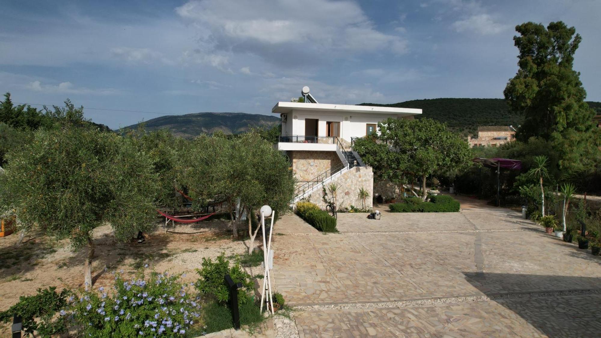 Garden Villa Lake Side & Glamping Ksamil Dış mekan fotoğraf