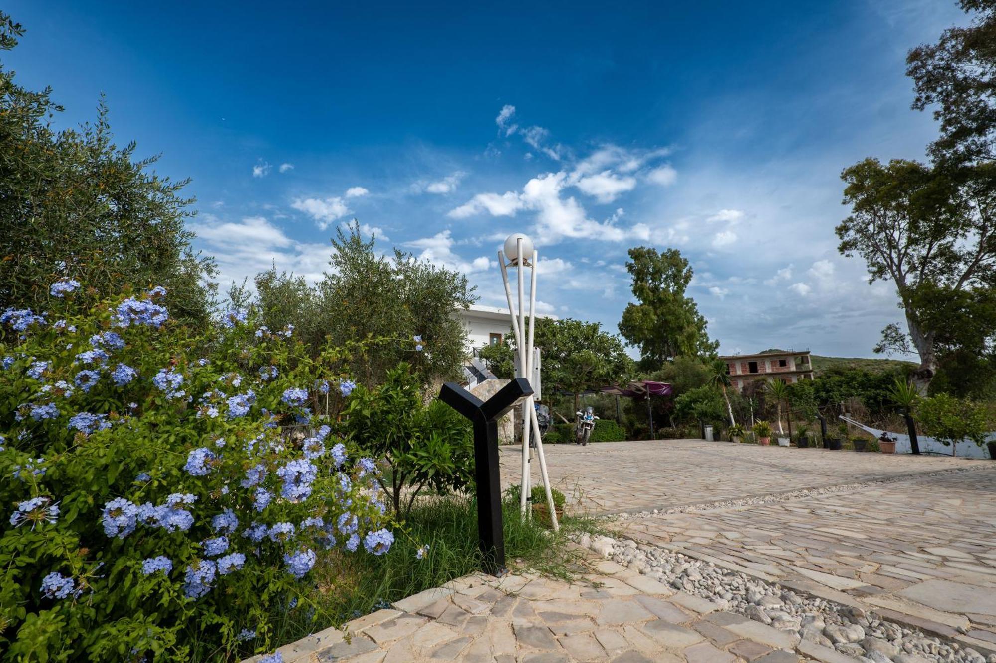 Garden Villa Lake Side & Glamping Ksamil Dış mekan fotoğraf